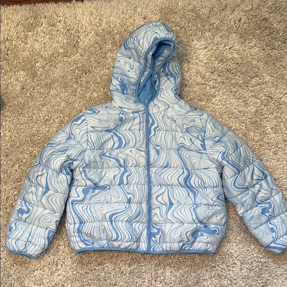 Wild Fable Marbled Blue and White Puffer Coat